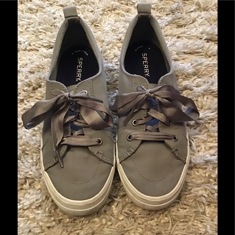Sperry ribbon lace shoes